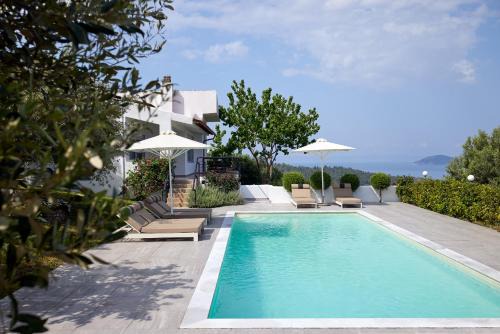 Neos Marmaras Villa | Exceptional Sithonian Villa: Oceanfront Bliss & Pool Access