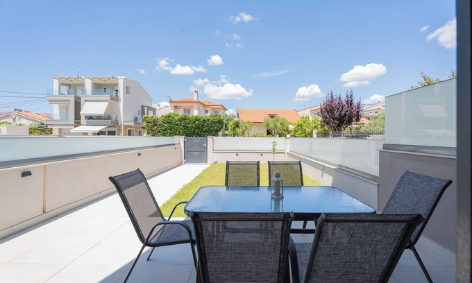 Nikita House | SithoniaRS Avina Luxury Maisonette