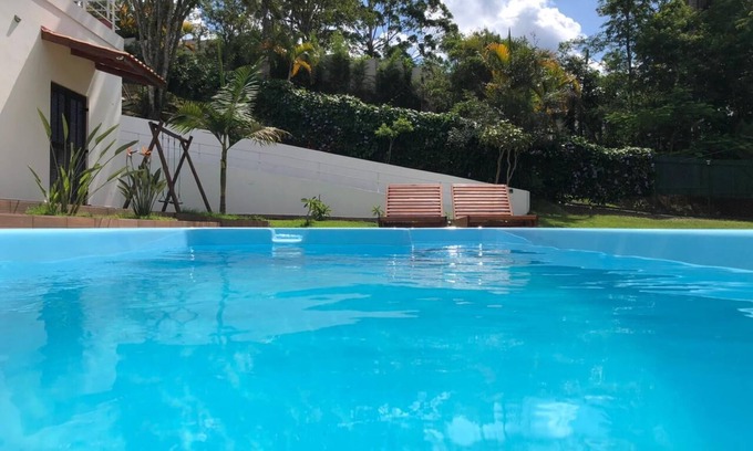 Aruja Villa | Discover Sitio Benedetta Natura: Poolside Relaxation Awaits