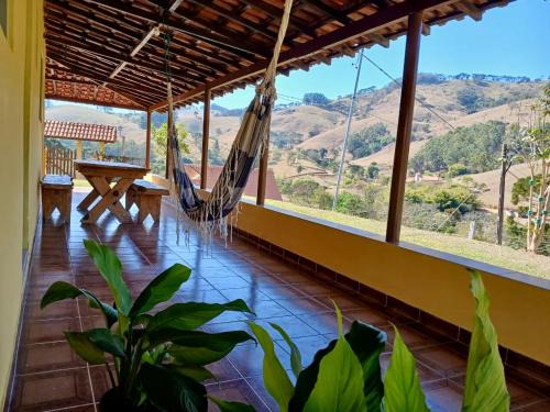 Camanducaia House | Discover Sitio Boa Esperança: Pet & Child Friendly Retreat