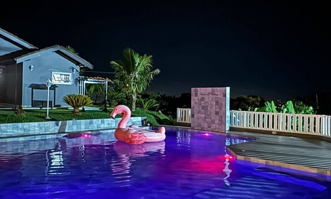 Portao Cottage | Inviting Atibaia Retreat with Pool and Pet-Friendly Options