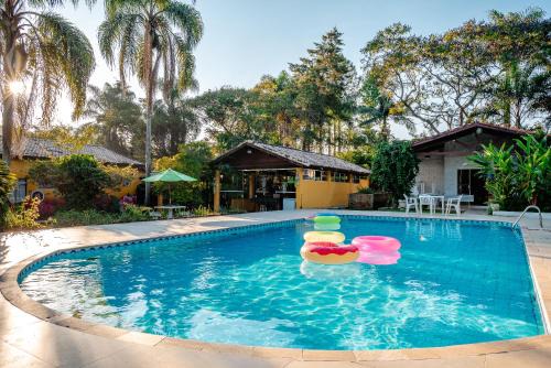 Guararema House | Pet-Friendly Holiday Homes with Oceanfront Views in Guararema