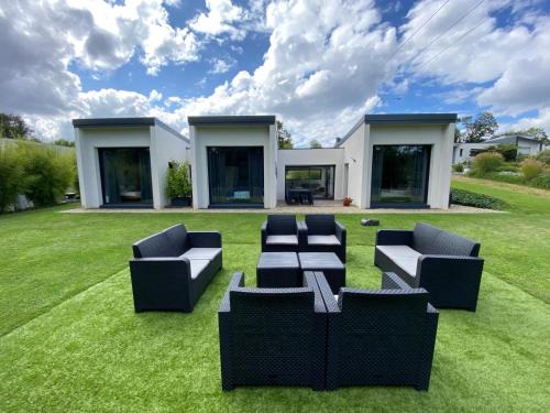 Concarneau Villa | Sittelles lodges cube