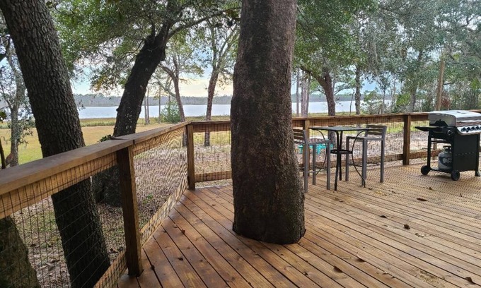 Navarre House | Scenic Dockside Retreat with Oceanfront Views & Spa