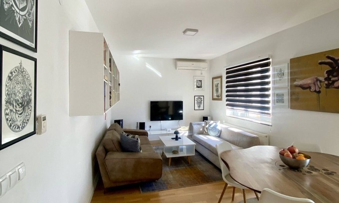 Mostar Apartment | Explore Mostar: Family-Friendly Stay Near Old Bridge