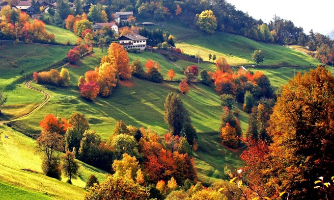 Siusi Apartment | Cozy SIUSI Apartment in Castelrotto with Family-Friendly Amenities