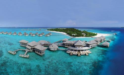 Olhuveli Resort | Discover Six Senses Laamu: 5-Star Beachfront Escape