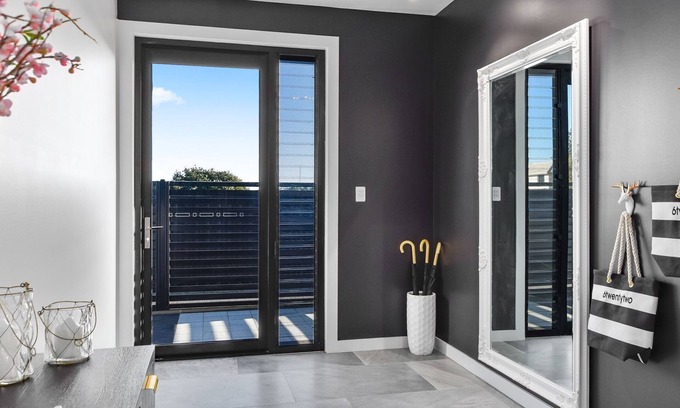 Lacepede House | Six Twenty Two - Oceanfront Townhouse with Beautiful Views