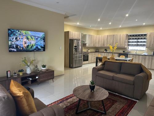 Athlone Apartment | Six64 on Kingsway A4 Apartment