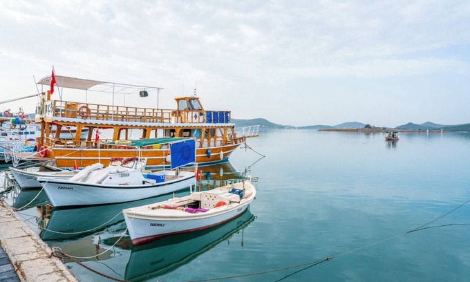 Ayvalik Hotel | Experience Siyah Lale Cunda 1841: Eco-Friendly Oasis