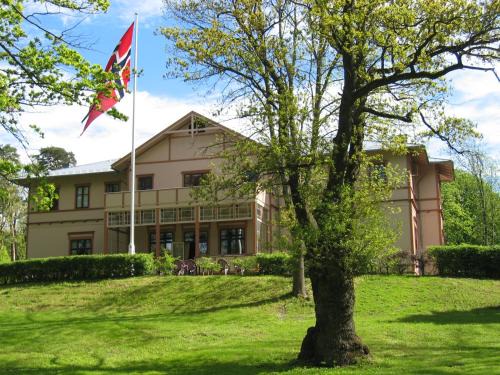 Horten Hotel | Ocean View Retreat at Sjømilitære Samfund - Family Friendly