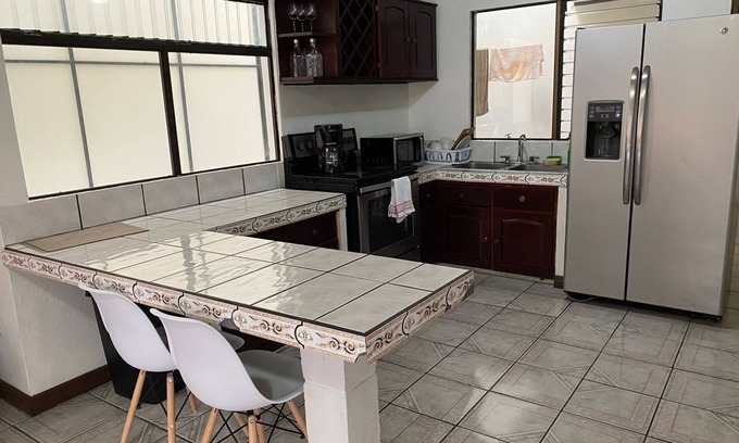 San Antonio de Belen Apartment | Private Oceanfront Apartment in Central SJO Location