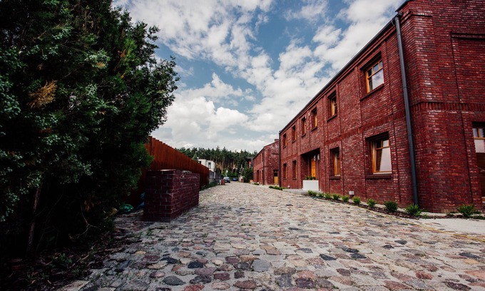 Skorzewo Villa | Pet-Friendly Retreat Near Poznań Trades and Racetrack