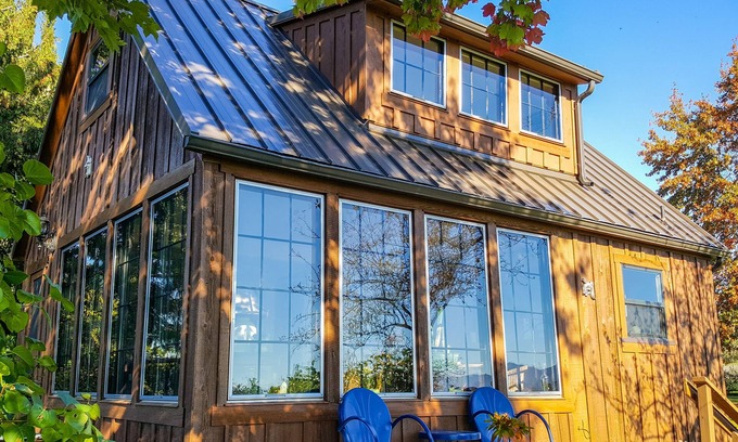 Mount Vernon Cabin | Ocean View Cabin with Breakfast in Skagit Valley