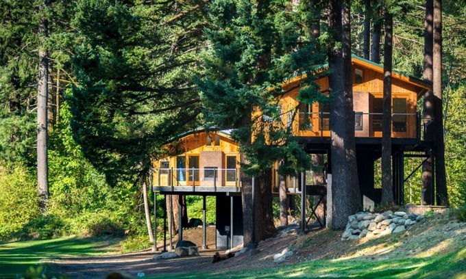 Stevenson House | Skamania Lodge, Free Parking, Onsite Pool, Spa, Hot Tub, Golf