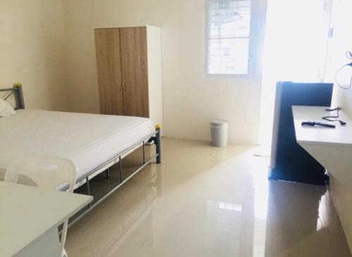 Sakon Nakhon Apartment | Affordable SKF Apartment: Family-Friendly Getaway