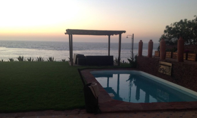 Skhirat House | Skhirat: STANDING WATERFRONT VILLA WITH POOL