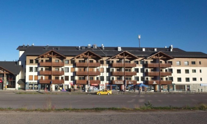 Yllas House | Exclusive Lake View Ski Chalet 6206 with Spa & Breakfast