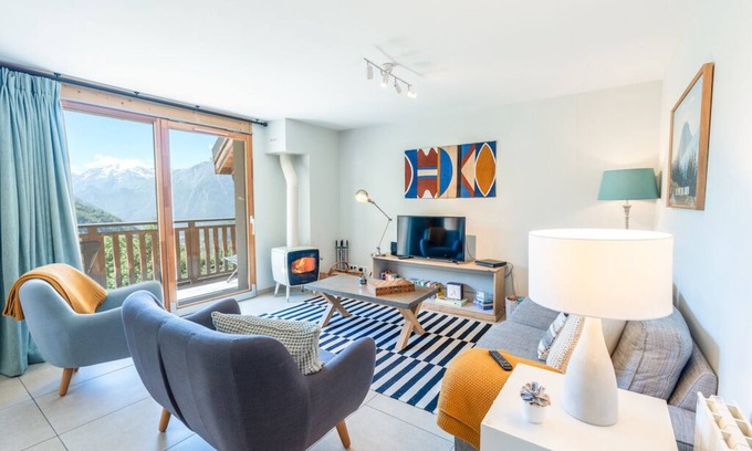 Vaujany Ski Chalet | Cozy Ski Chalet in Vaujany with Breathtaking Views