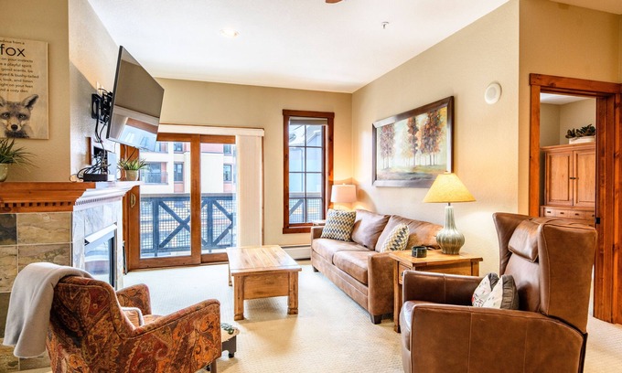 Peak 9 Condo | Downtown Ski-In/Out Retreat with Pool & Hot Tubs