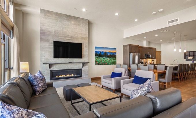 Boulder Ridge Condo | Experience Ski-in/Ski-out Comfort at Grand Colorado on Peak 8