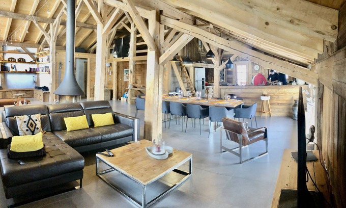 Praz-sur-Arly Ski Chalet | Chalet Frachette: Top-Rated Stay with Pool & Ocean Views