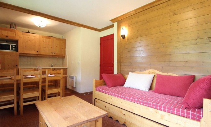 Val Cenis Apartment | Inviting Apartment Lanslebourg-Mont-Cenis for 6 Guests