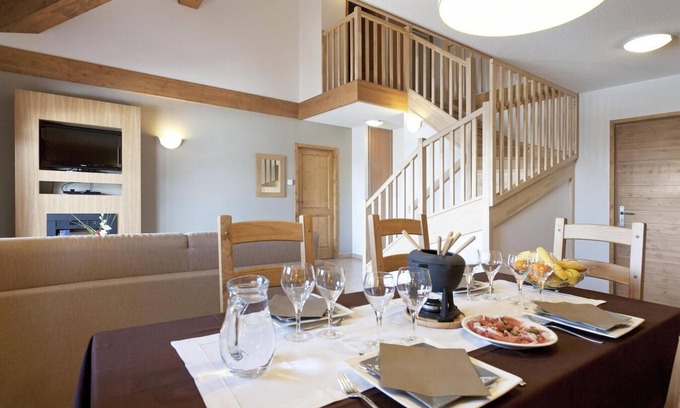 Sainte-Foy-Tarentaise Apartment | Relaxing Resort with Pool, Spa, and Mountain Views