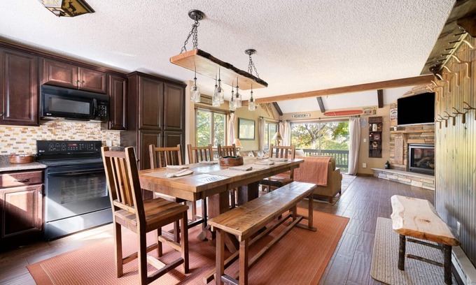 Village at Camelback House | Explore the New Poconos Lodge: Pet-Friendly & Spa Amenities