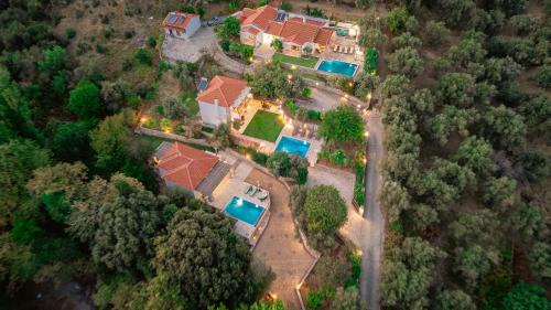 Skiathos Town Villa | Oceanfront Skiathos Island Villas with Pool & Scenic Views
