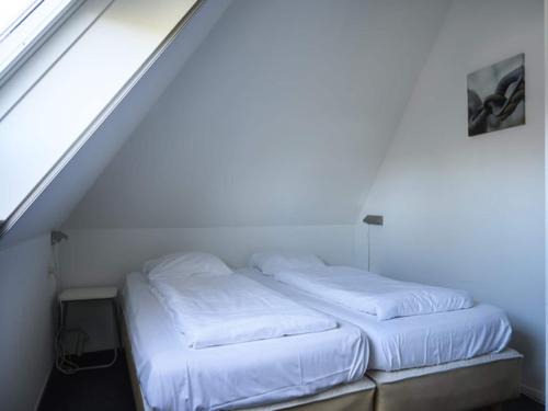 Eernewoude House | Experience Wellness De Luxe with Spa and Sauna Access