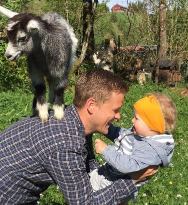 Osteroy House | Guest Rated 10/10 at Skjerping Gårdshus - Family Friendly Stay