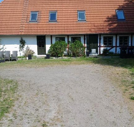 Gislev Bed & Breakfast | Discover Skovhusets B&B in Gislev: Family & Pet Friendly