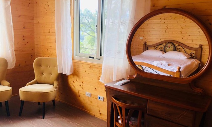 Sanwan House | Sky Chalet: Family-Friendly Retreat with Perfect Ratings