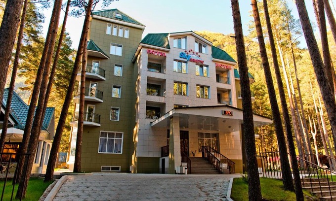 Prielbrusye Hotel | Discover Sky Elbrus Hotel: 9/10 Rating & Hot Tub Access