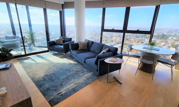 South Yarra Apartment | Elevated South Yarra Retreat with Pool and Spa Amenities