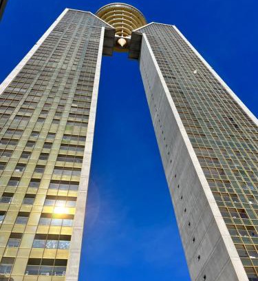 Benidorm Centro Apartment | Oceanfront Sky Intempo Resort & Spa: Rated 9.9 by Guests