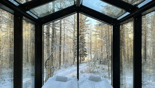 Sonka Ski Chalet | Sky Lodging ~ sleeping under the stars
