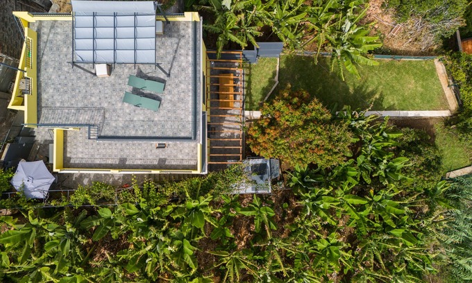Calheta Villa | Experience Sky & Ocean Villa: 4-Star Comfort Awaits