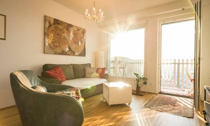 Grinzing Apartment | Sky View Apartment Vienna: Perfect for Families & Accessible