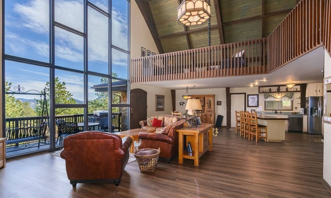Carriage Hills House | Inviting Sky View Home in the Rockies with Family Amenities