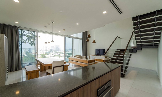 District 3 Apartment | Modern Sky Villas in Centre Saigon with Private Pool Access