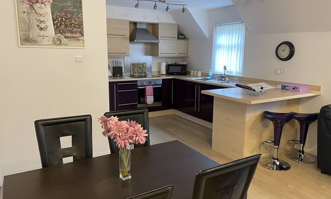 Invergarry Cottage | Skyefall, 5 River Court: Family-Friendly Retreat for 4