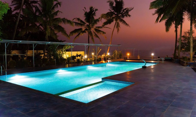 Varkala Resort | Skylar Seaview Beach Resort and Spa: Relaxing Getaway Awaits