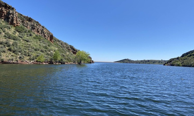 Fort Collins House | Pet-Friendly Skyline by the Lake – Your Gateway to Adventure