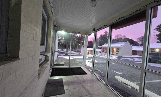 Waynesboro Hotel | Skyline Motel By OYO Waynesboro US 250