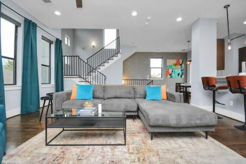 Greater Third Ward House | Pet-Friendly Holiday Homes in Houston, TX - Rated 9.8/10