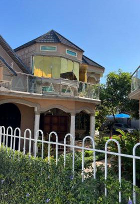 Zanzibar Town Hotel | Skyport villa