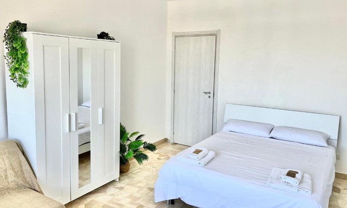 Cinisello Balsamo Apartment | Guest Rated: 8.6 at Skyscraper 11 - Family Friendly Stay
