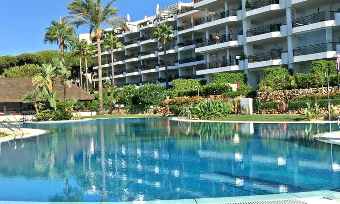 Sitio de Calahonda Apartment | Elevate Your Stay at SkySea Holidays MI CAPRICHO Hotel
